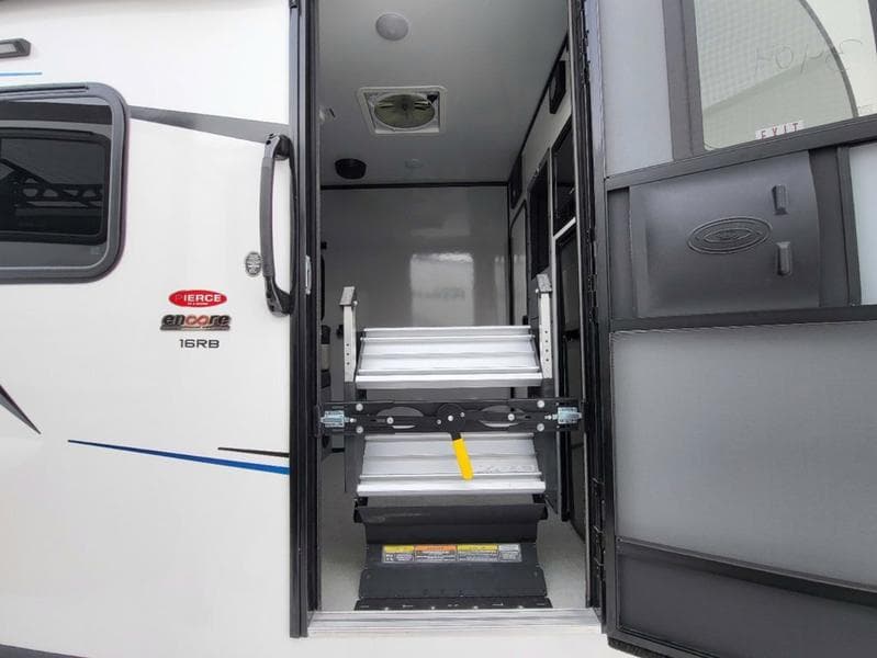 2023 Encore RV 2023 Encore RV Rogue - thumbnail 16