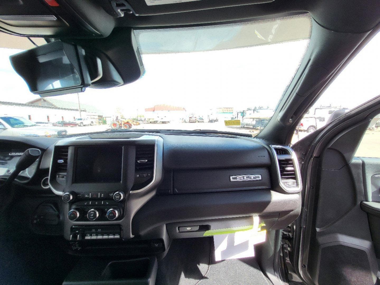 2025 Dynamax 2025 Dynamax Isata 3 - thumbnail 10