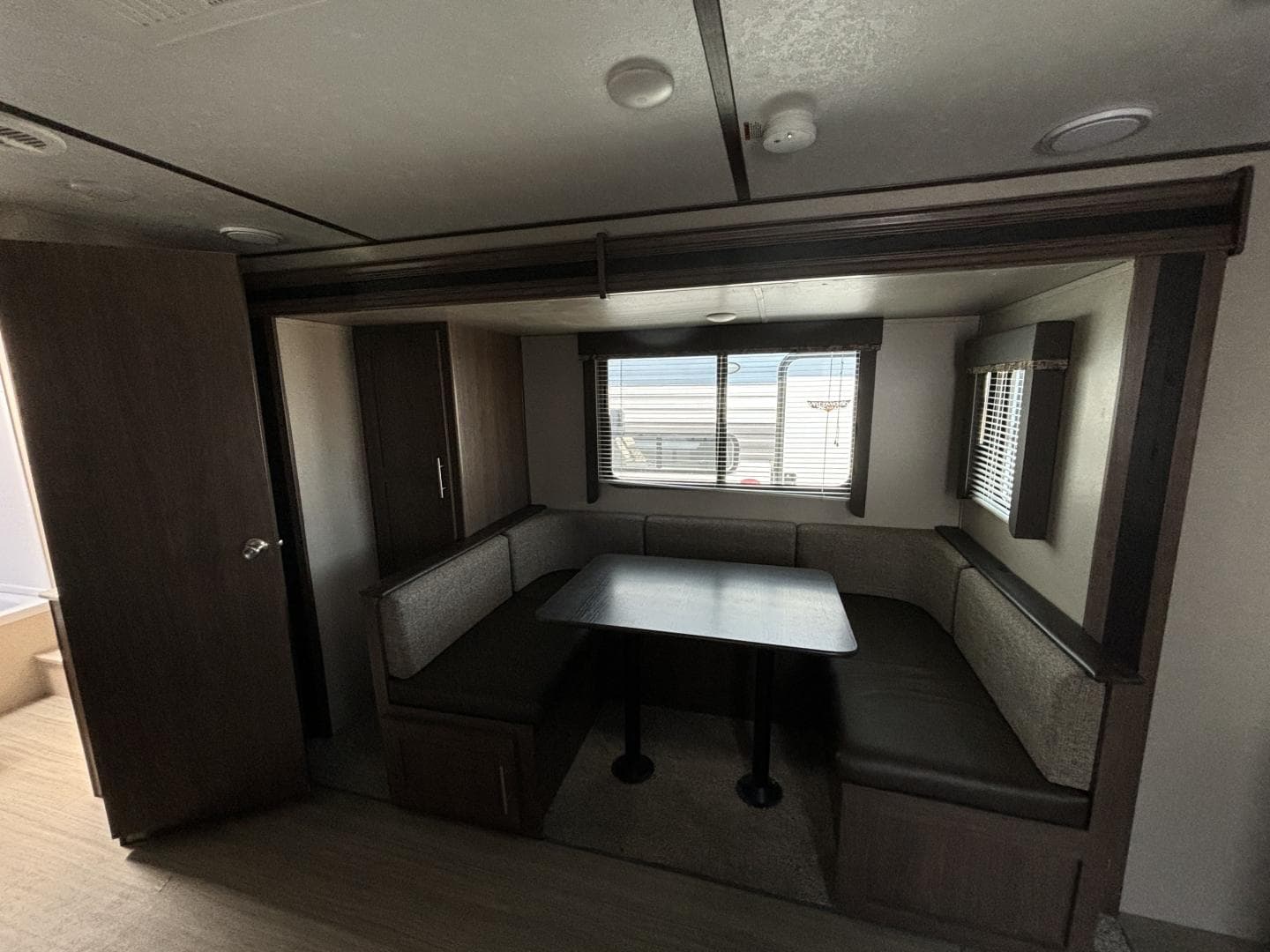 2020 Keystone RV 2020 Keystone RV Hideout - thumbnail 9