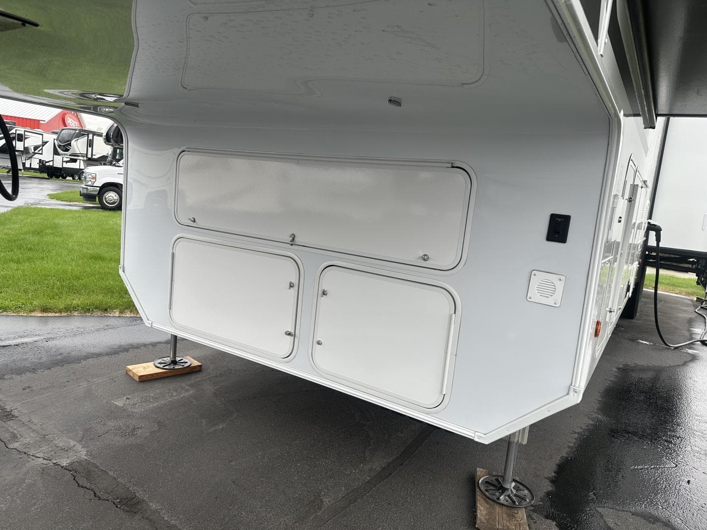 2025 Alliance RV 2025 Alliance RV Paradigm - thumbnail 7