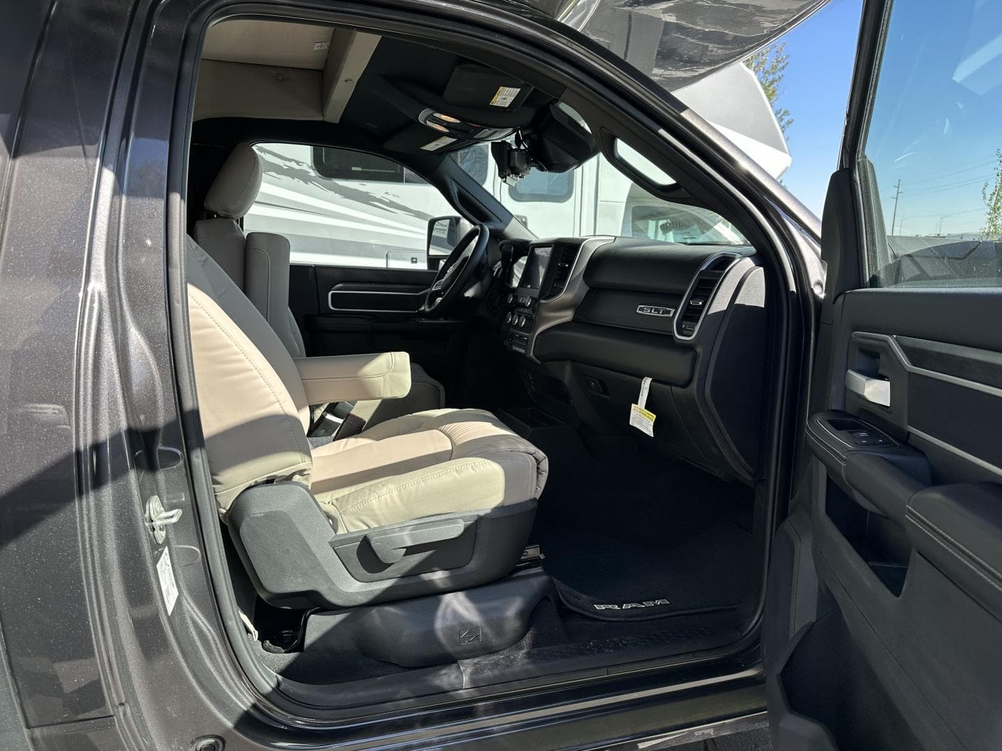 2025 Dynamax 2025 Dynamax Isata 5 - thumbnail 7