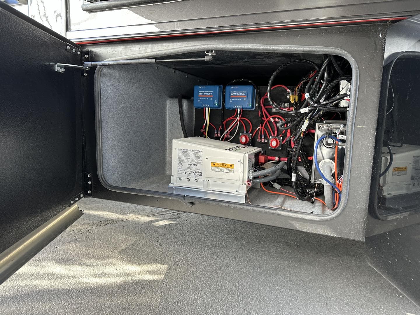 2025 Dynamax 2025 Dynamax Isata 5 - thumbnail 11