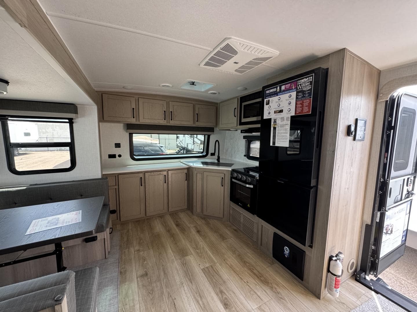 2025 Forest River RV 2025 Forest River RV Delta Ultralite - thumbnail 5