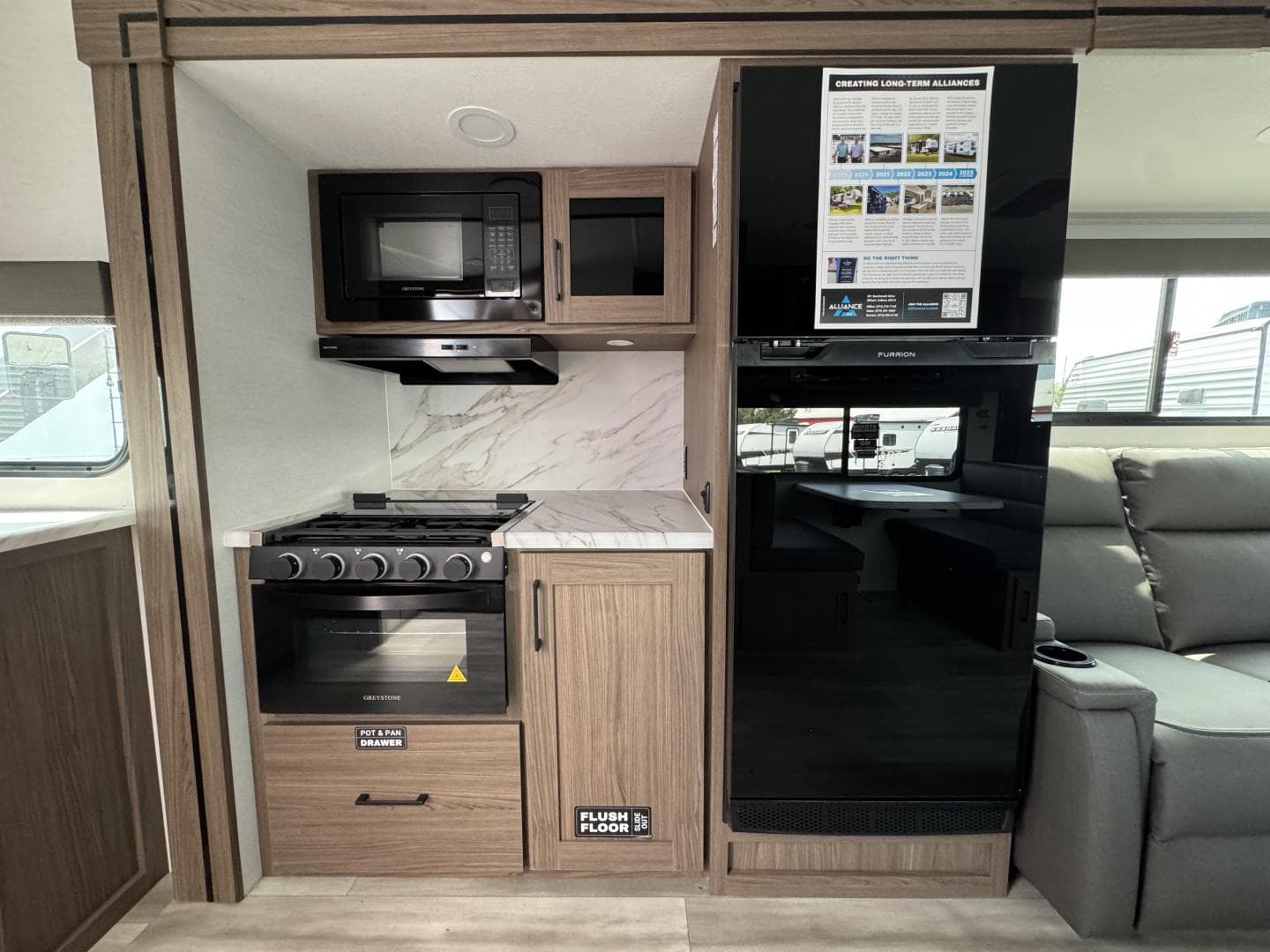 2025 Alliance RV 2025 Alliance RV Delta - thumbnail 15