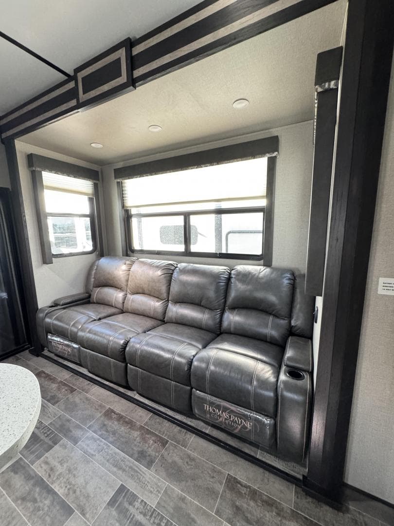 2018 Keystone RV 2018 Keystone RV Impact - thumbnail 4