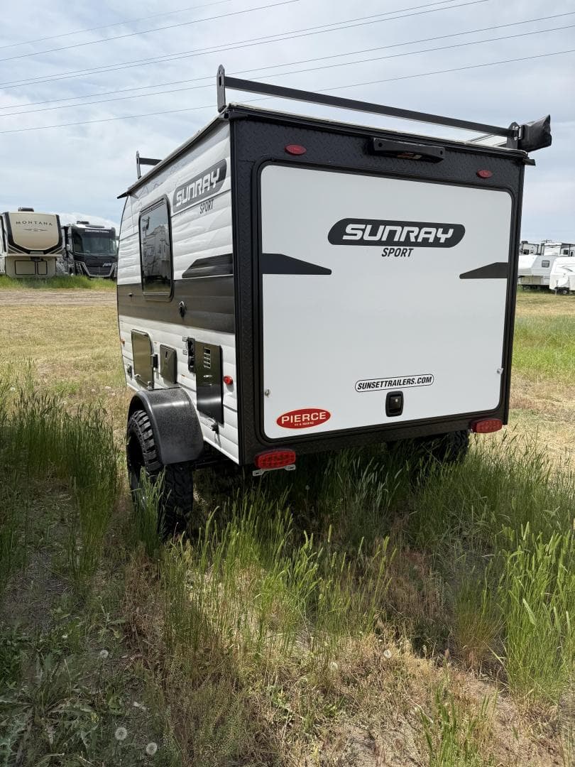2025 Sunset Park RV Manufacturing 2025 Sunset Park RV Manufacturing Sunray - thumbnail 4