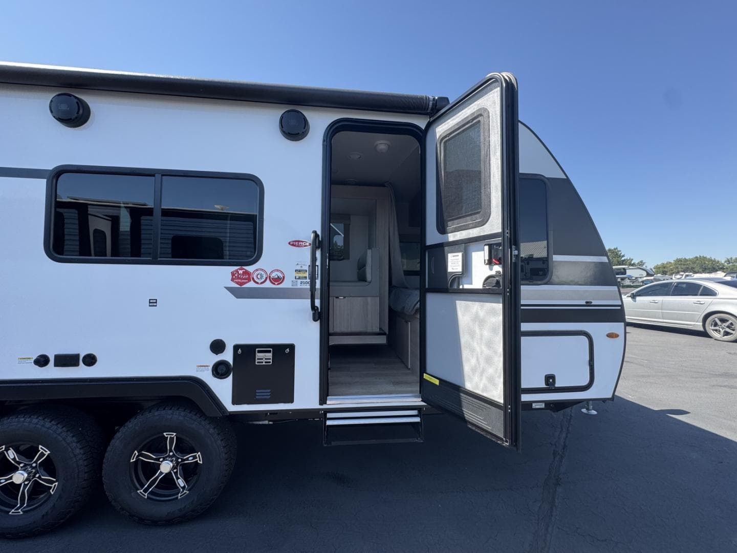 2025 Winnebago 2025 Winnebago Micro Minnie - thumbnail 8