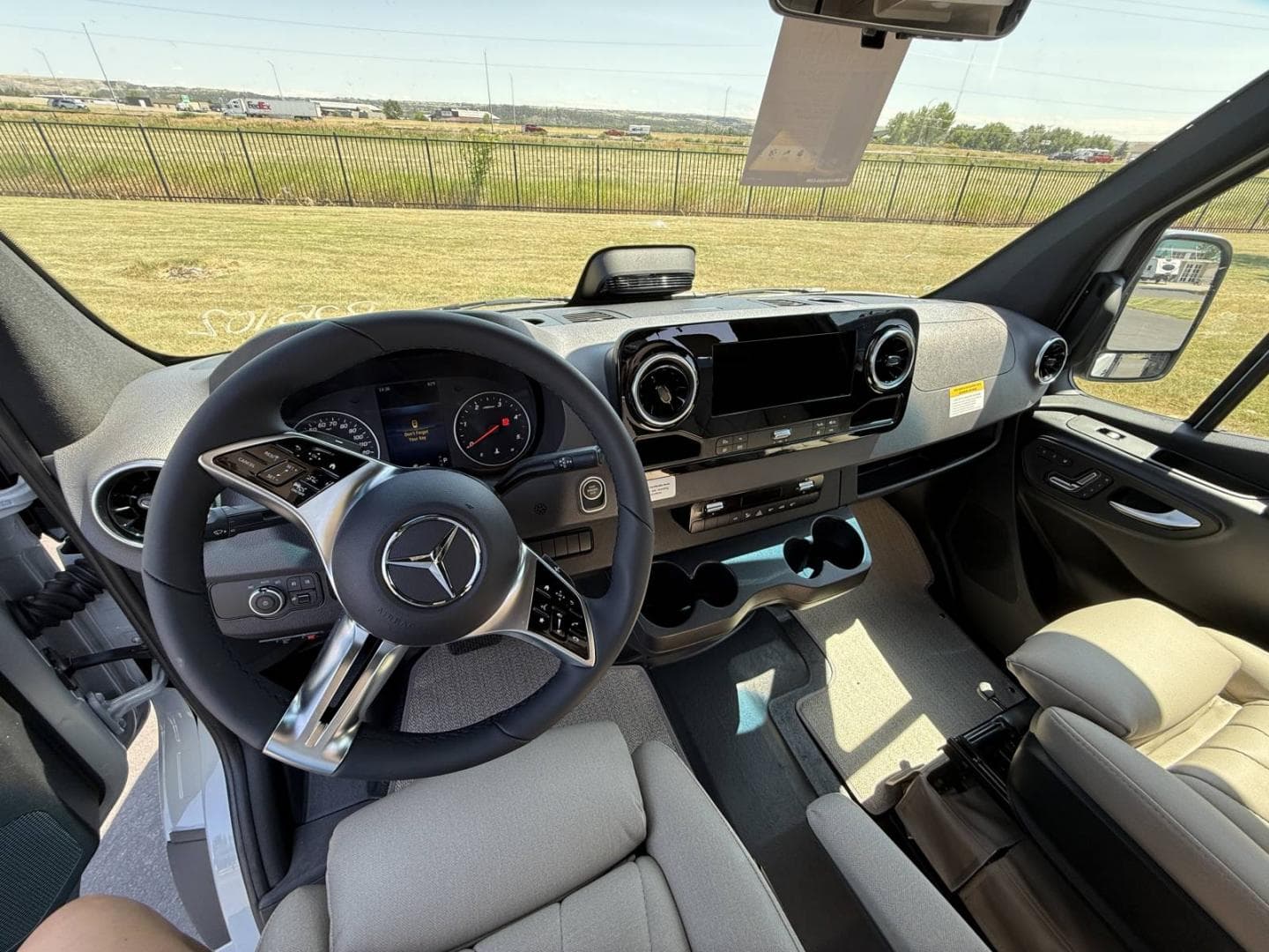 2026 Thor Motor Coach 2026 Thor Motor Coach Sanctuary - thumbnail 10