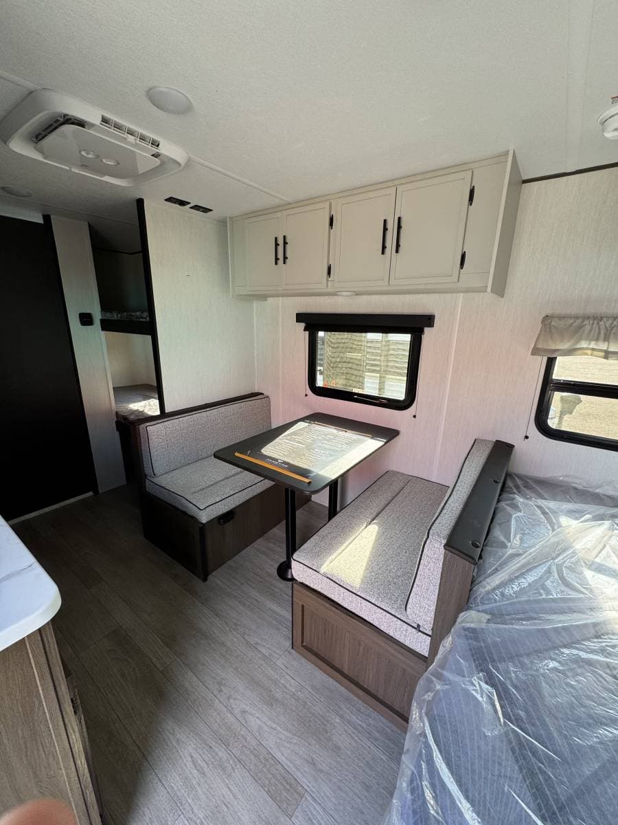 2026 Forest River RV 2026 Forest River RV Avenger - thumbnail 5