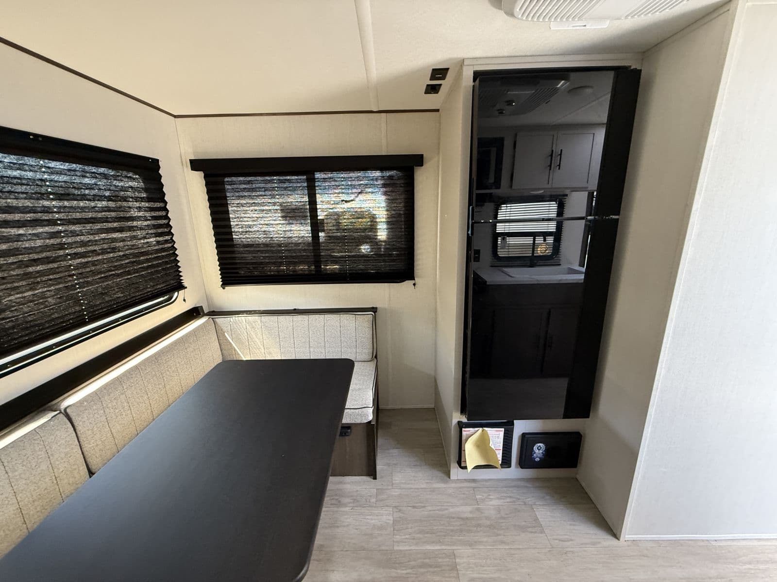 2026 Prime Time RV 2026 Prime Time RV Avenger - thumbnail 15