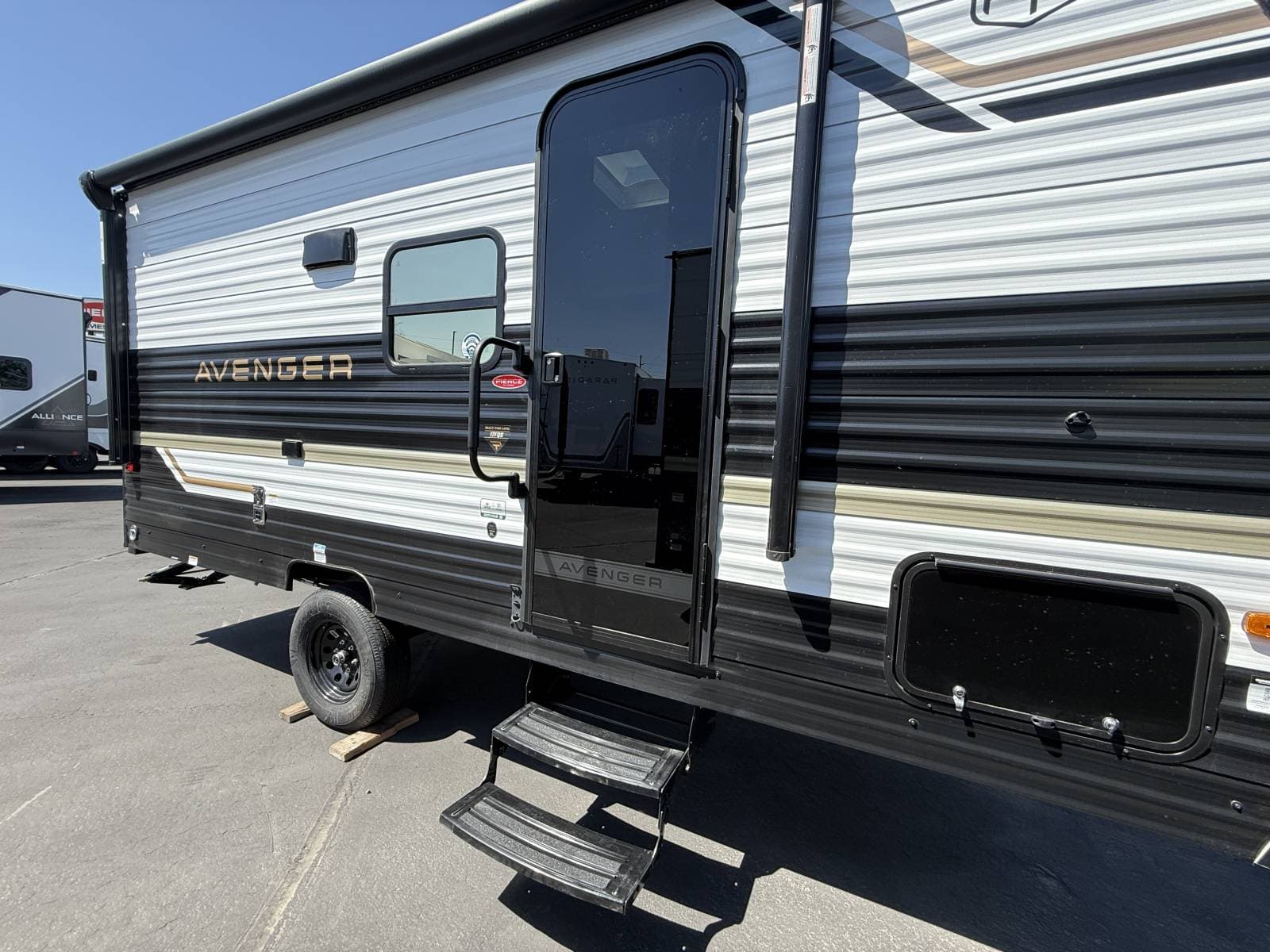 2026 Prime Time RV 2026 Prime Time RV Avenger - thumbnail 7