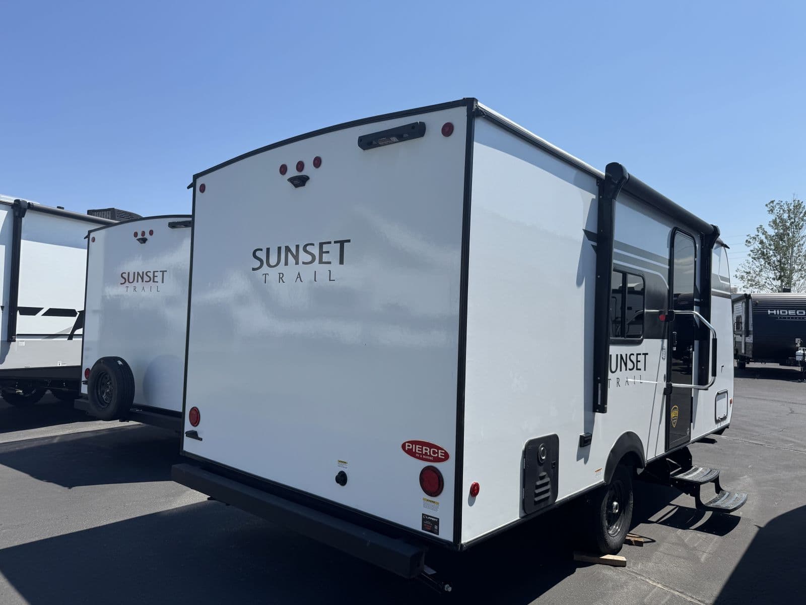 2026 Keystone RV 2026 Keystone RV Sunset Trail - thumbnail 2