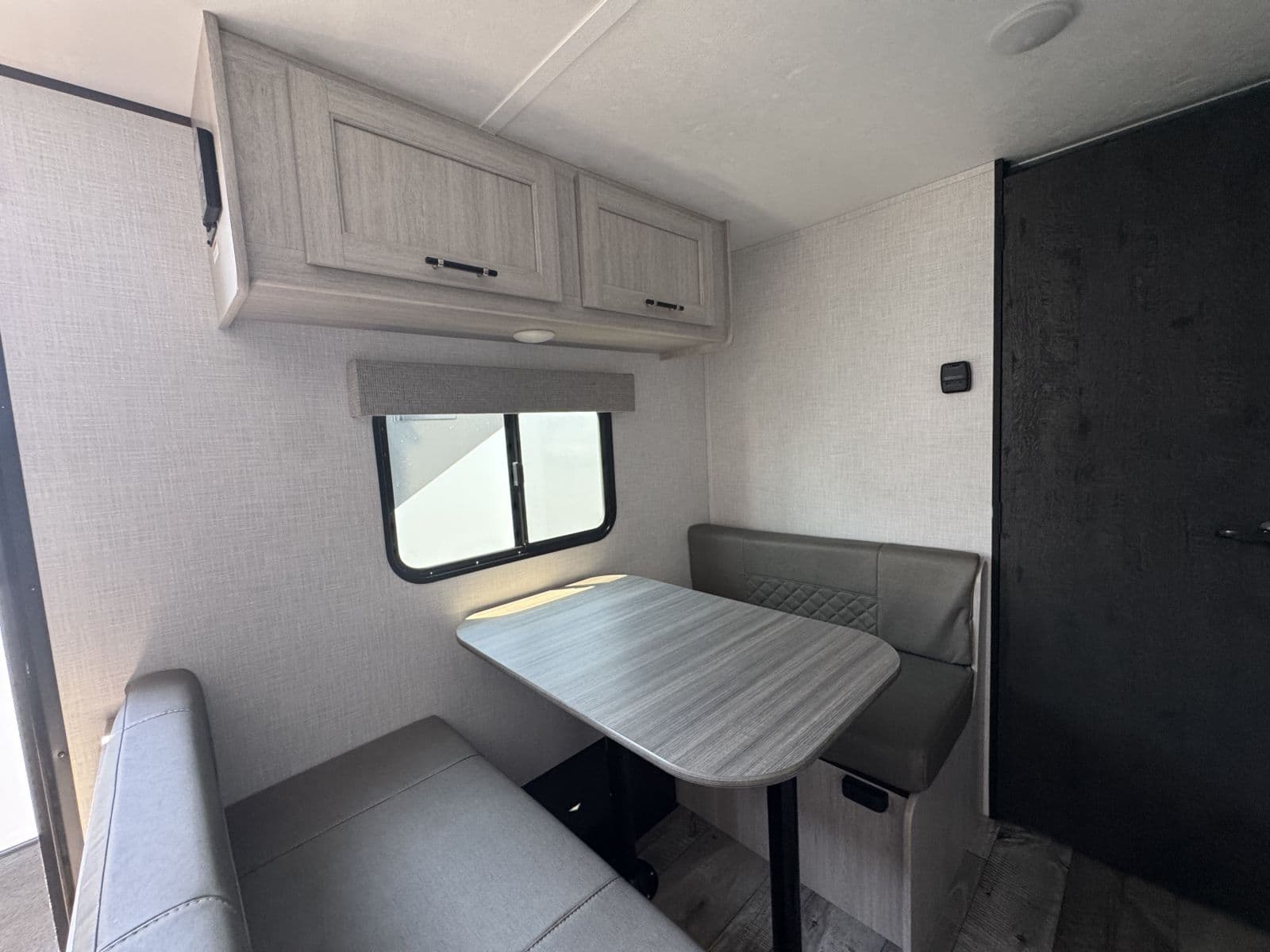 2026 Keystone RV 2026 Keystone RV Sunset Trail - thumbnail 12