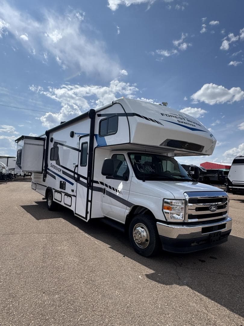 2026 Forest River RV 2026 Forest River RV Sunseeker - thumbnail 3