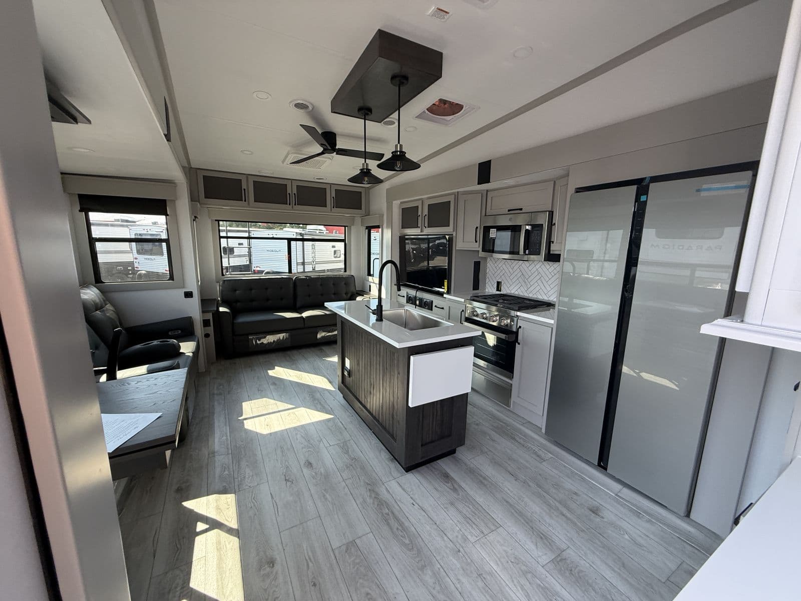 2026 Keystone RV 2026 Keystone RV Montana High Country - thumbnail 12