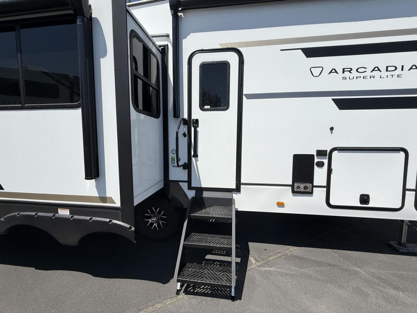 2026 Keystone RV 2026 Keystone RV Arcadia Super Lite - thumbnail 13