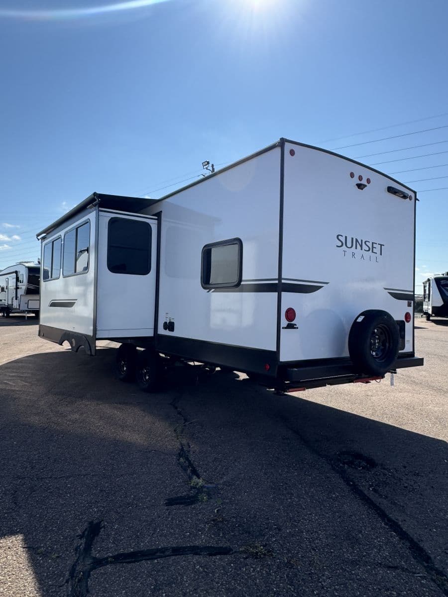 2026 Keystone RV 2026 Keystone RV Sunset Trail - thumbnail 3