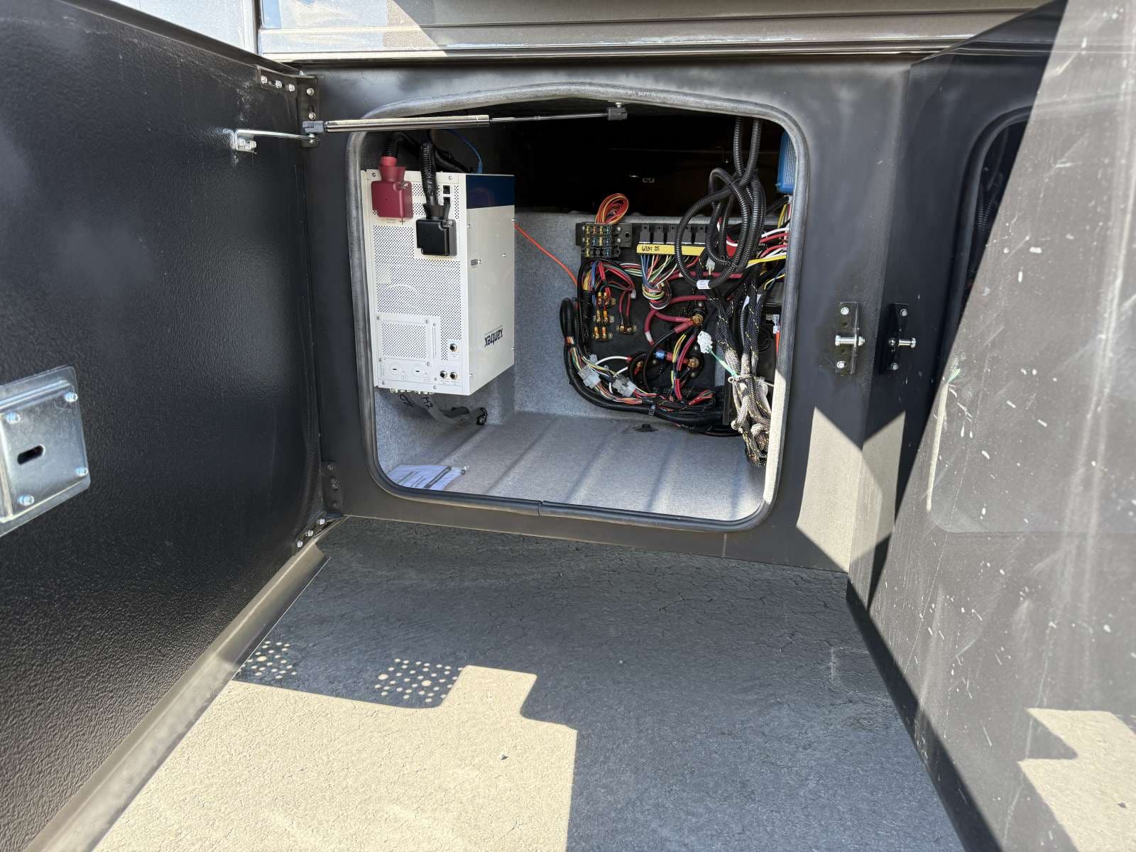 2026 Dynamax 2026 Dynamax Europa - thumbnail 8