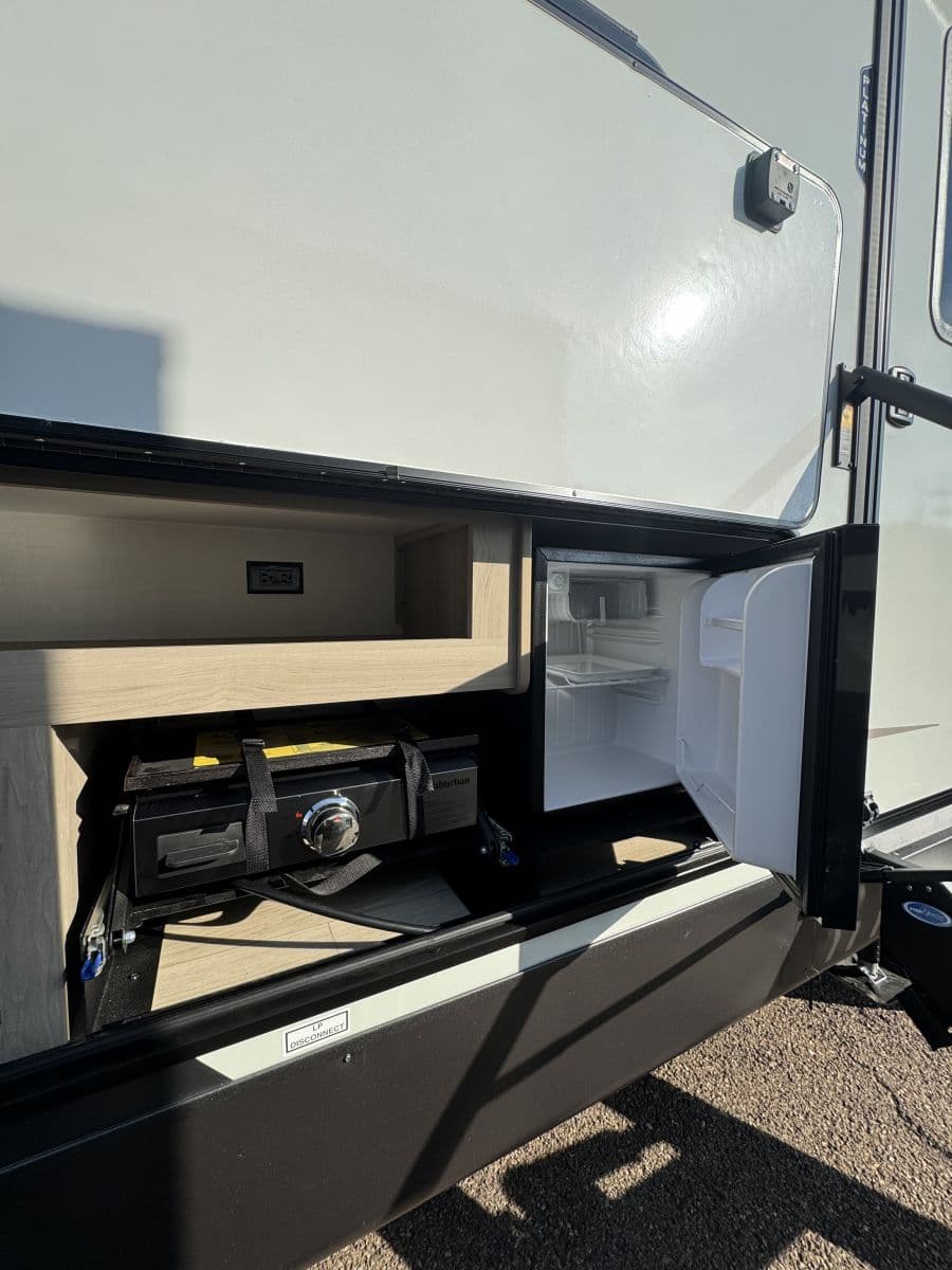 2026 ROCKWOOD 2026 ROCKWOOD SIGNATURE - thumbnail 5