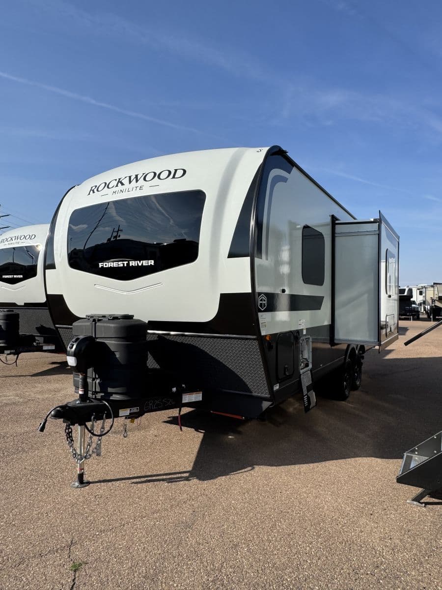 2026 Forest River RV 2026 Forest River RV Rockwood Mini Lite - thumbnail 2