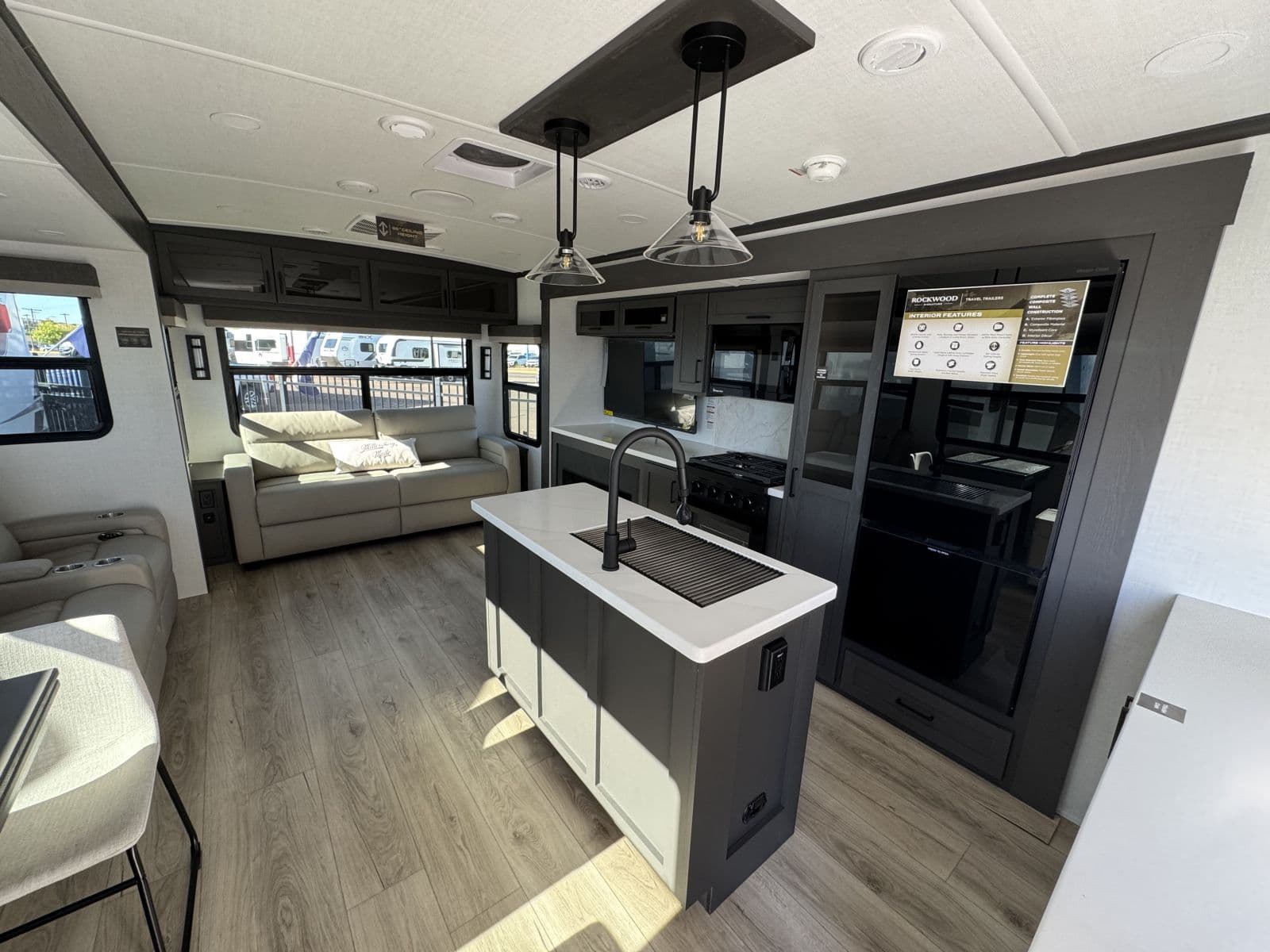 2026 Forest River RV 2026 Forest River RV Delta Ultralite - thumbnail 4