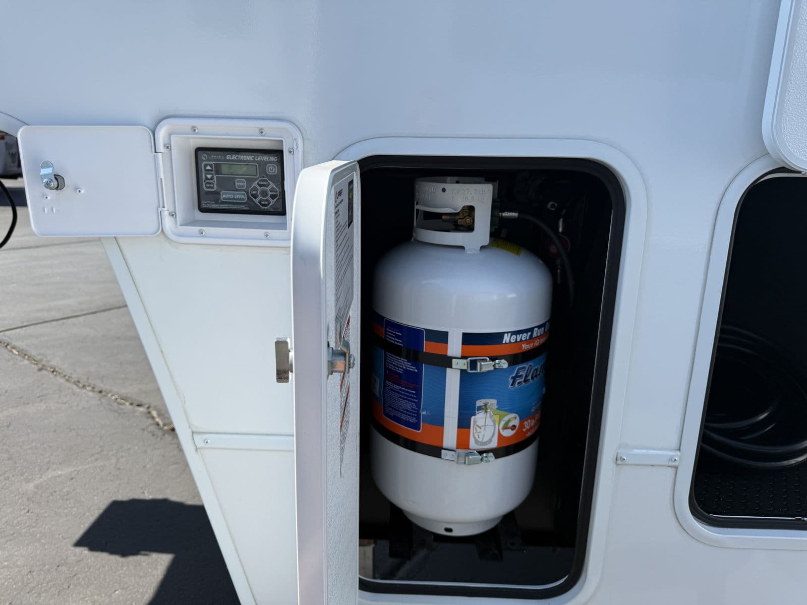 2026 Alliance RV 2026 Alliance RV Avenue All Access - thumbnail 6