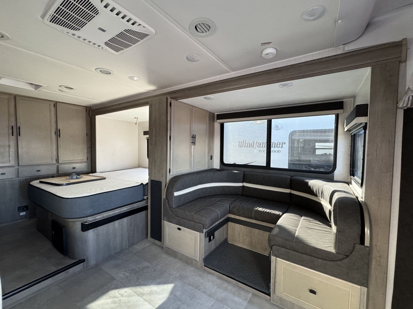 2020 Coachmen 2020 Coachmen Prism - thumbnail 6