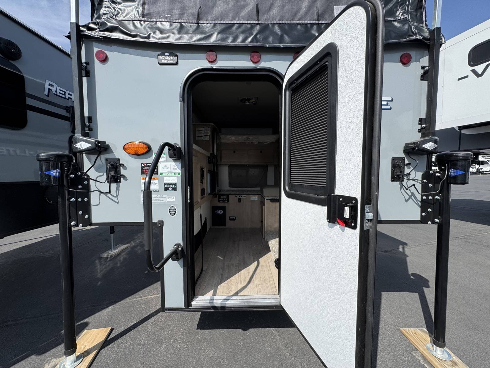 2026 Palomino 2026 Palomino Real Lite - thumbnail 6