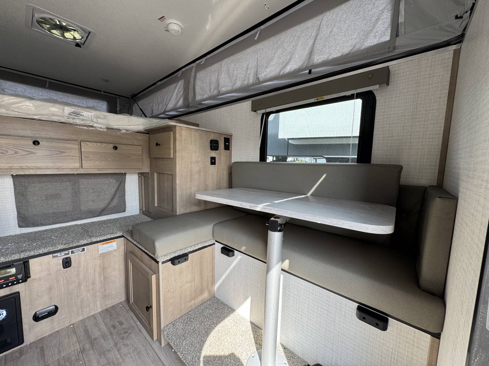 2026 Palomino 2026 Palomino Real Lite - thumbnail 8