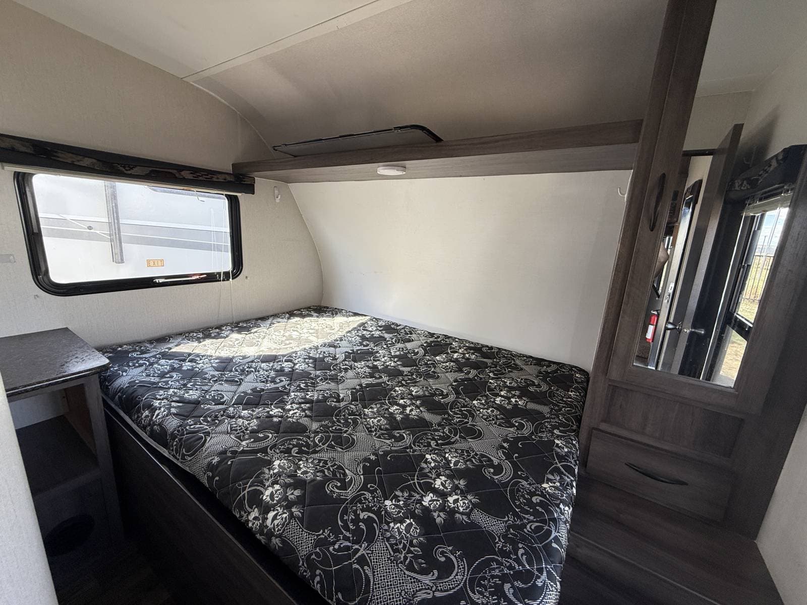 2020 Pacific Coachworks 2020 Pacific Coachworks Blazen - thumbnail 14