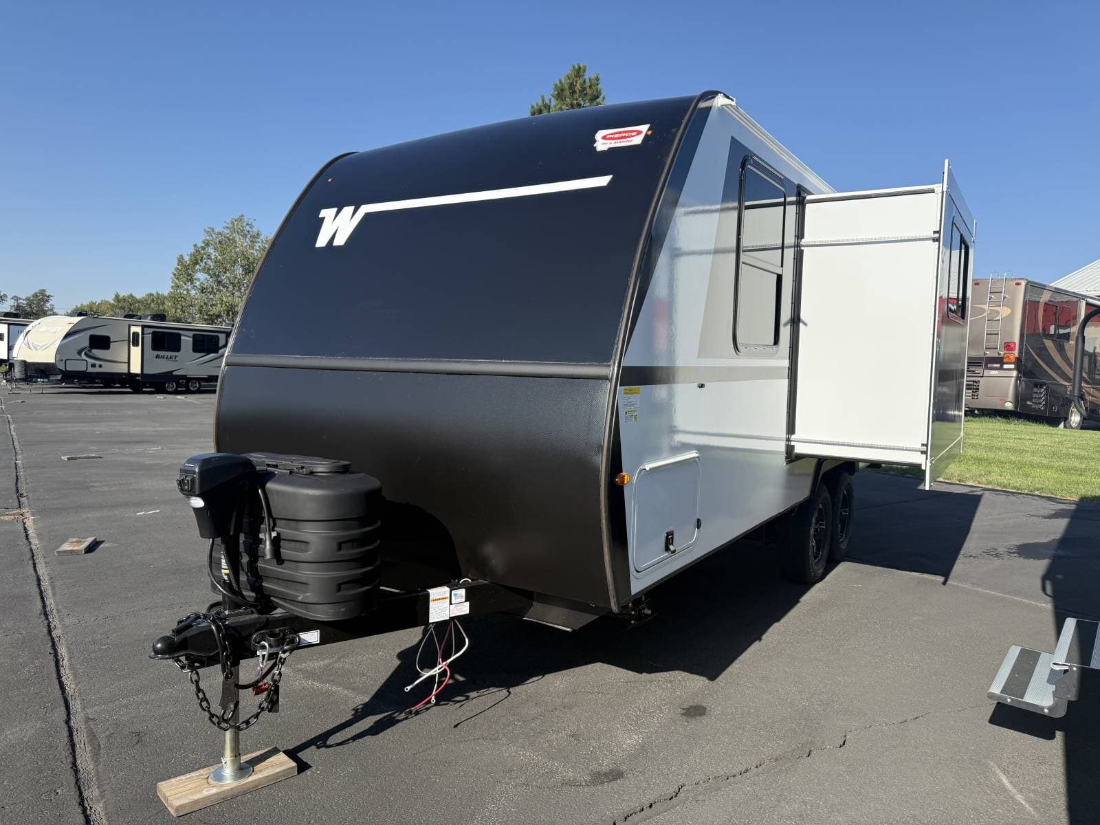 2026 Winnebago 2026 Winnebago Micro Minnie - thumbnail 2