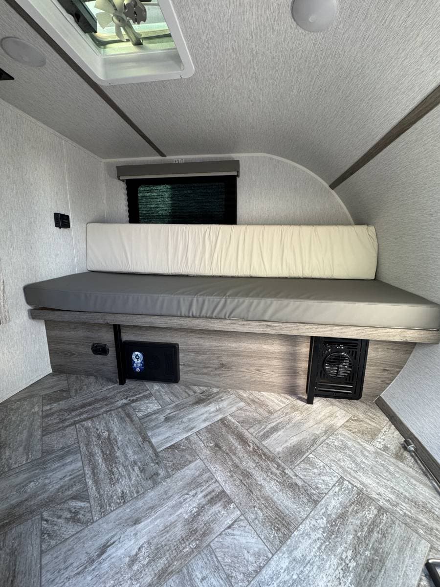 2025 Sunset Park RV Manufacturing 2025 Sunset Park RV Manufacturing Sunray - thumbnail 3