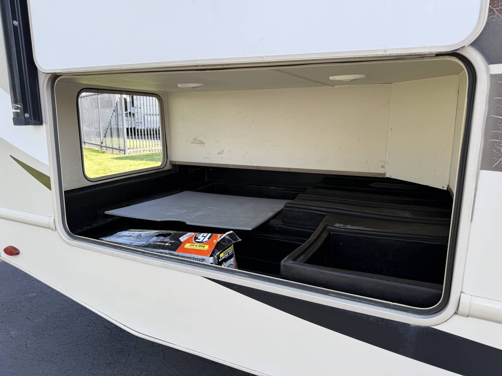 2018 Thor Motor Coach 2018 Thor Motor Coach Four - thumbnail 6