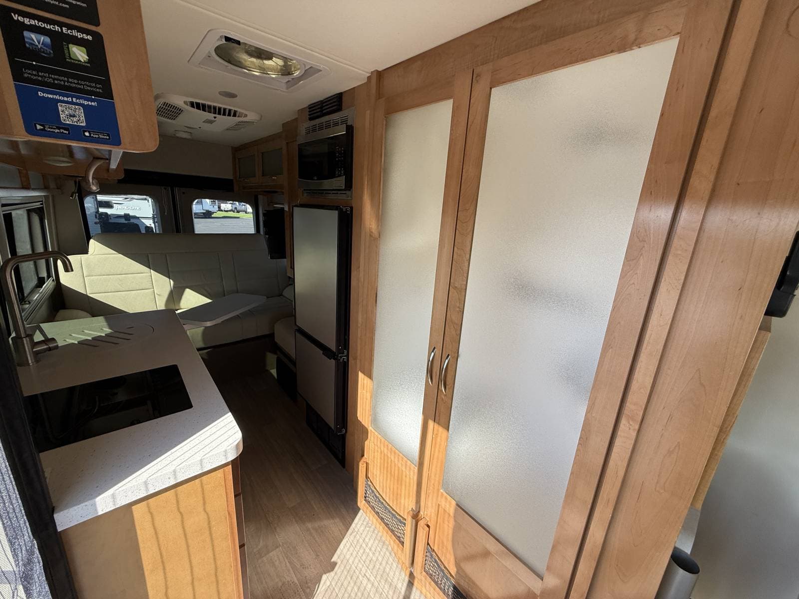 2022 Coachmen 2022 Coachmen Beyond - thumbnail 15