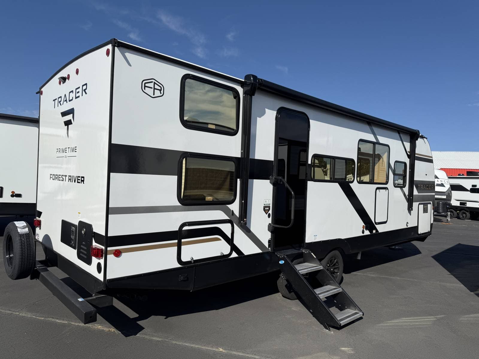 2026 Prime Time RV 2026 Prime Time RV Tracer - thumbnail 3