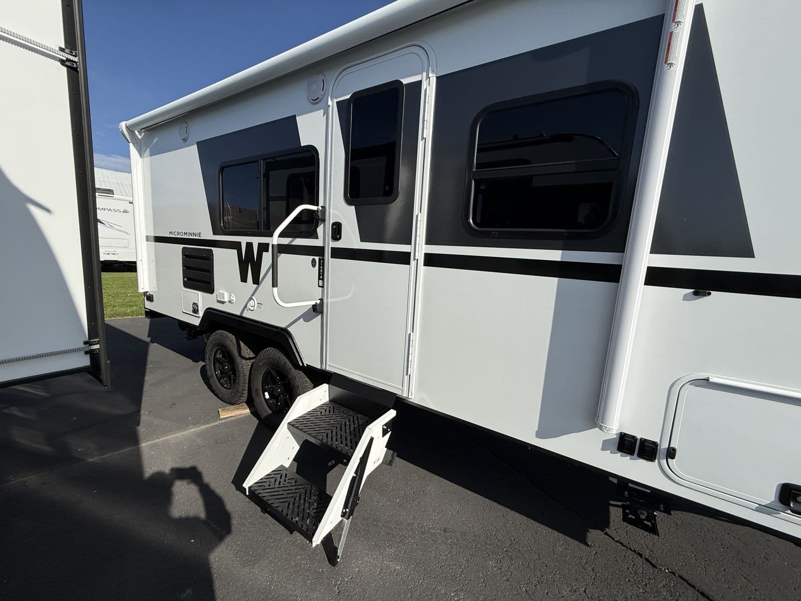 2026 Winnebago 2026 Winnebago Micro Minnie - thumbnail 7