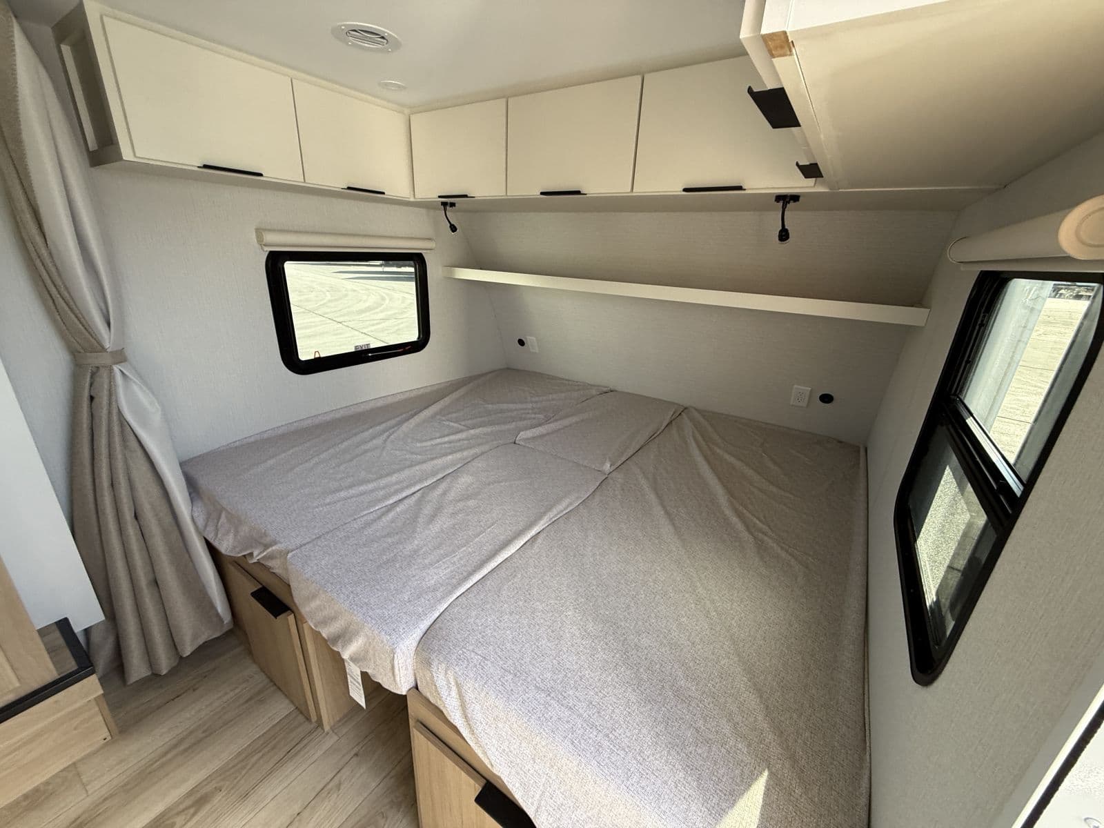 2026 Winnebago 2026 Winnebago Micro Minnie - thumbnail 9