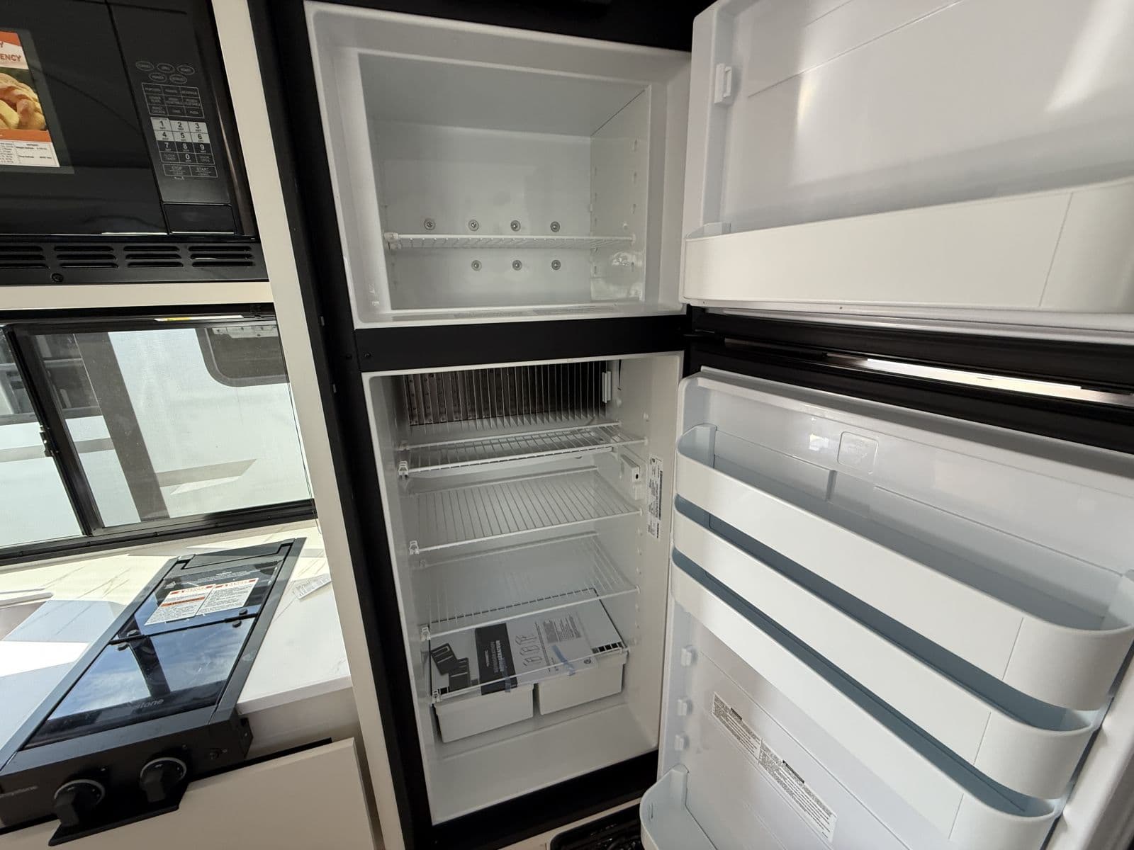 2026 Winnebago 2026 Winnebago Micro Minnie - thumbnail 12