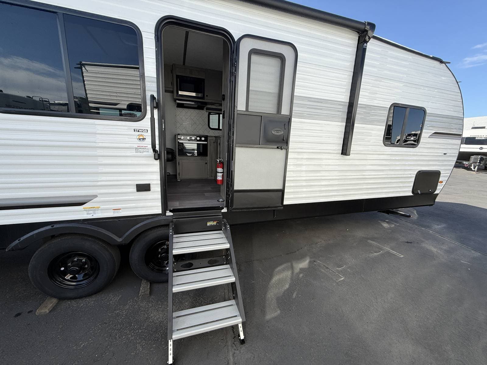 2026 Sunset Park RV 2026 Sunset Park RV Sun Lite Toy Hauler - thumbnail 9