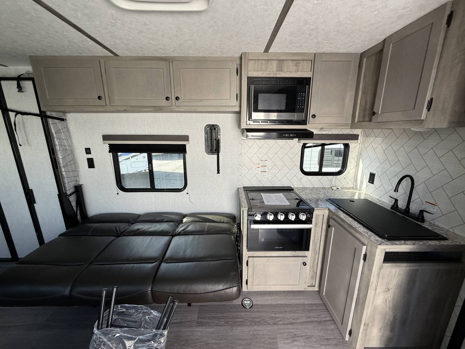 2026 Sunset Park RV 2026 Sunset Park RV Sun Lite Toy Hauler - thumbnail 11