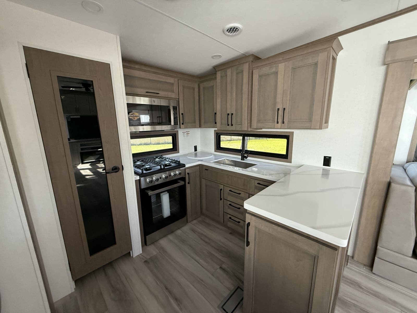 2026 KZ RV 2026 KZ RV Durango - thumbnail 16