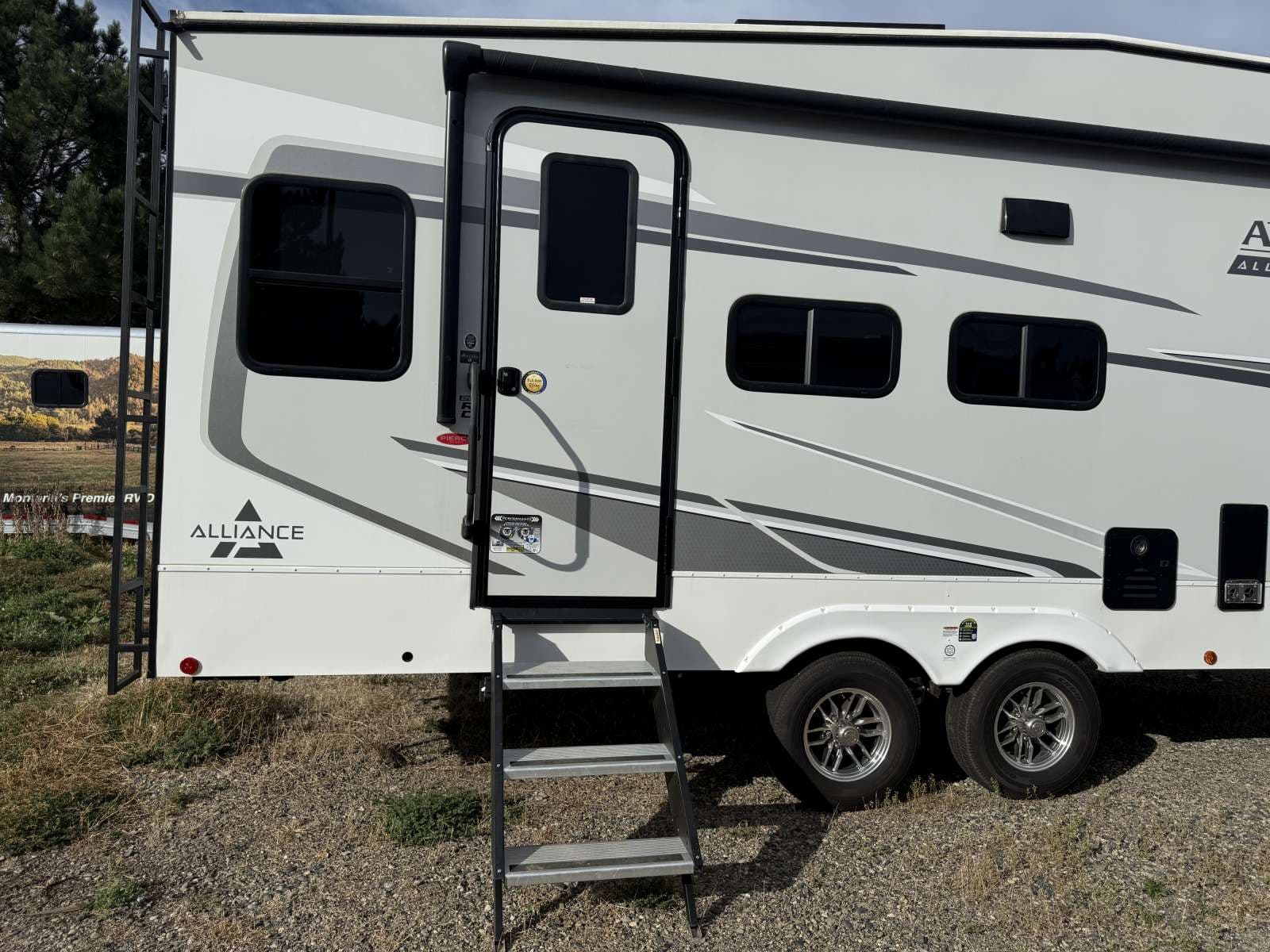 2024 Alliance RV 2024 Alliance RV Avenue - thumbnail 10