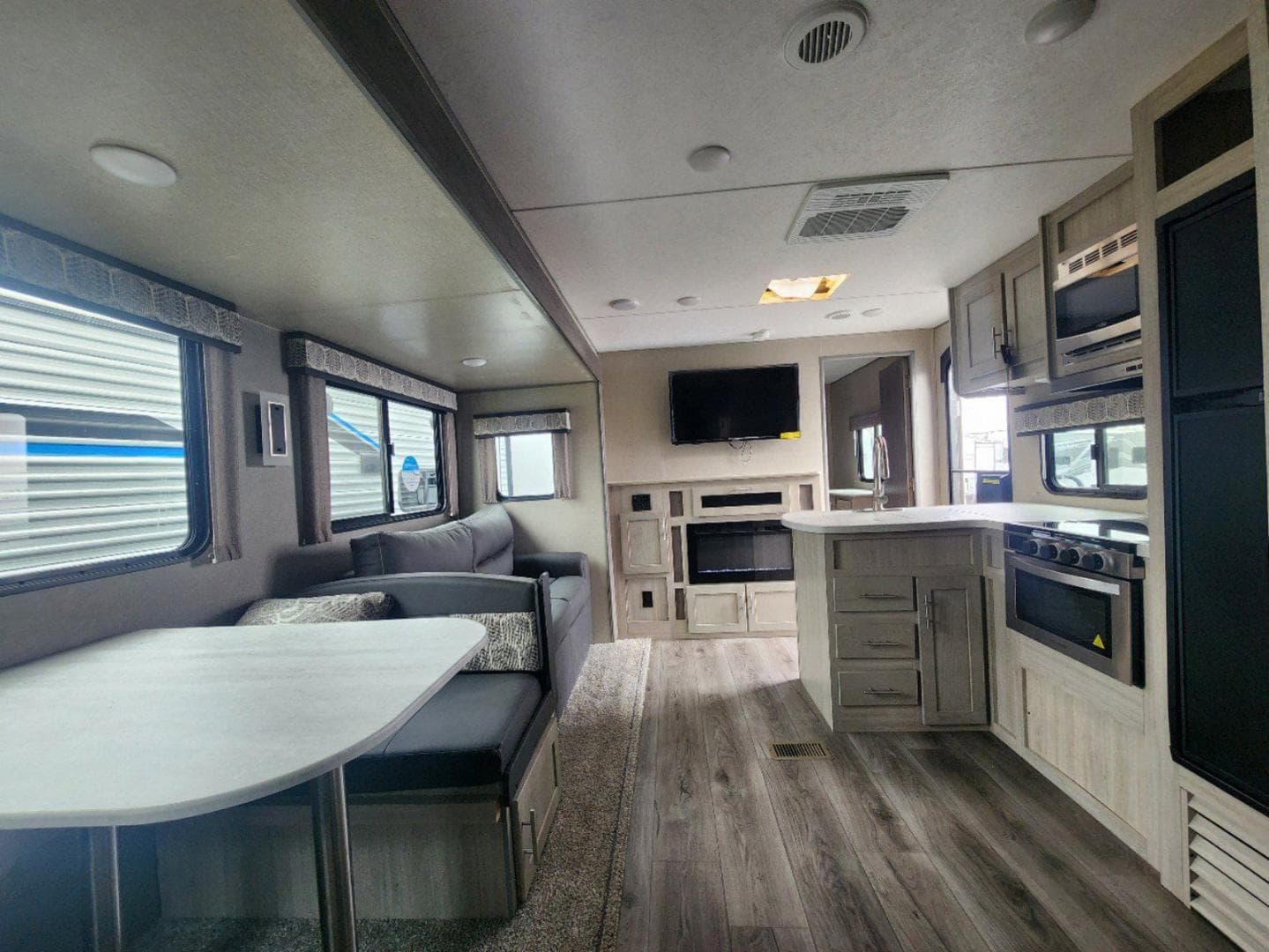 2022 Coachmen 2022 Coachmen Catalina - thumbnail 10