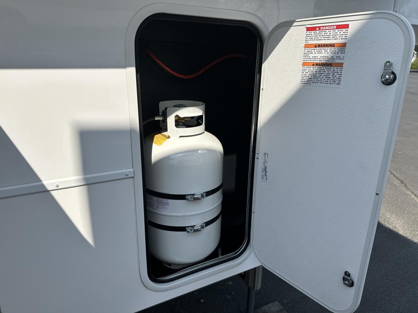 2025 Alliance RV 2025 Alliance RV Paradigm - thumbnail 8