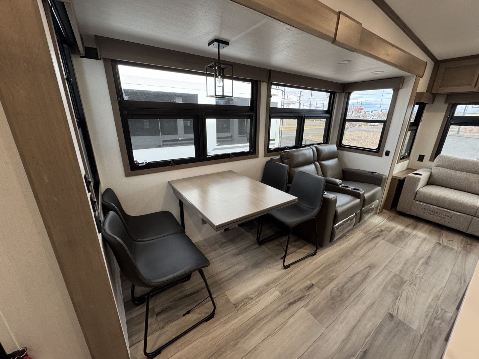 2026 KZ RV 2026 KZ RV Durango - thumbnail 6