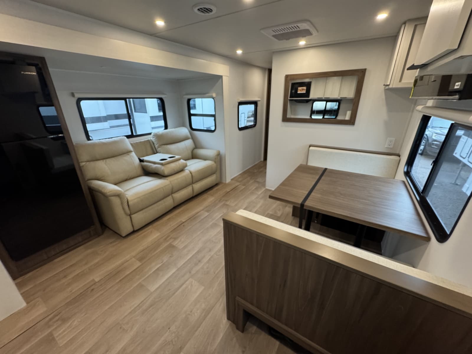 2026 Winnebago 2026 Winnebago Access - thumbnail 5