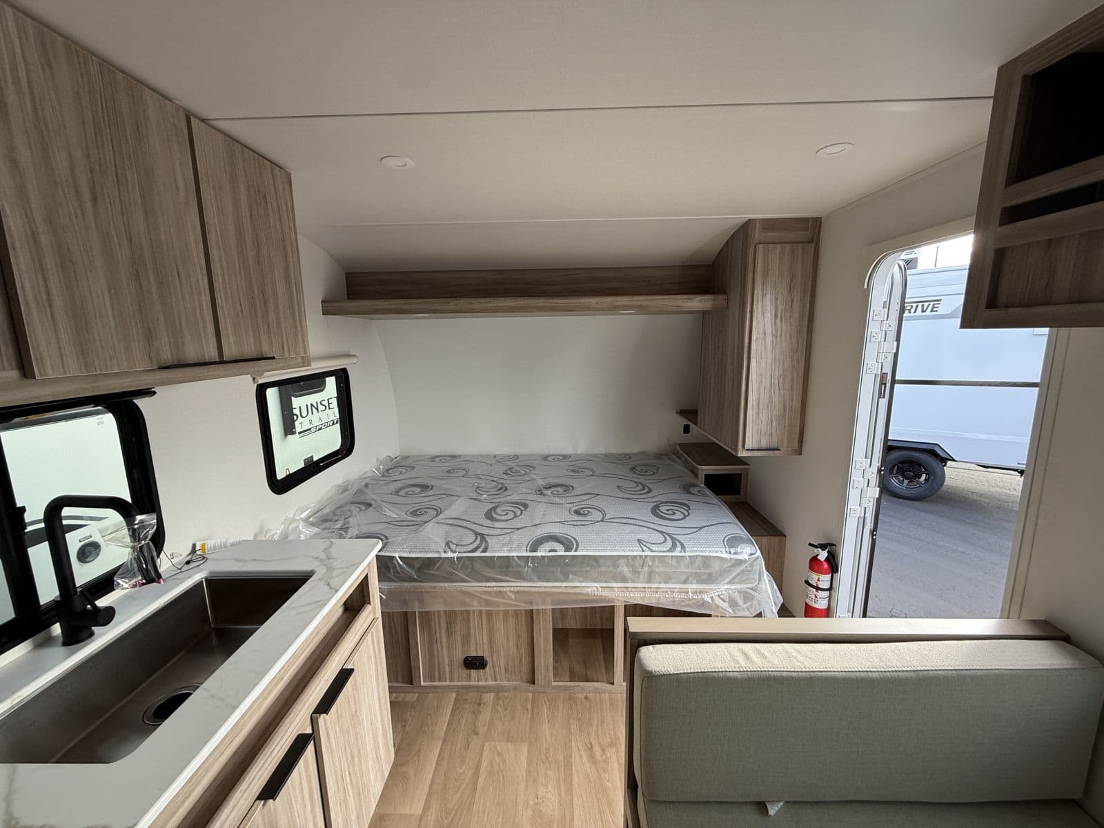 2026 Winnebago 2026 Winnebago Access - thumbnail 12