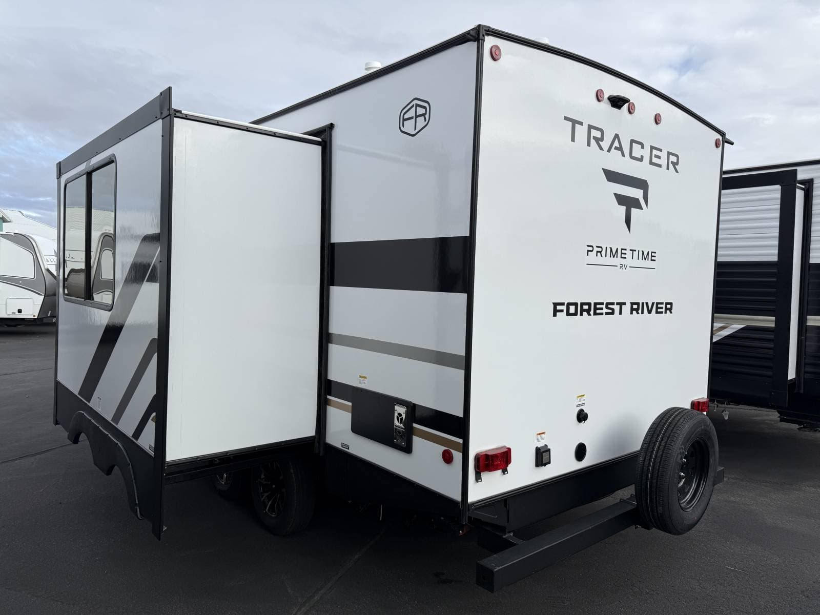 2026 Prime Time RV 2026 Prime Time RV Tracer - thumbnail 4