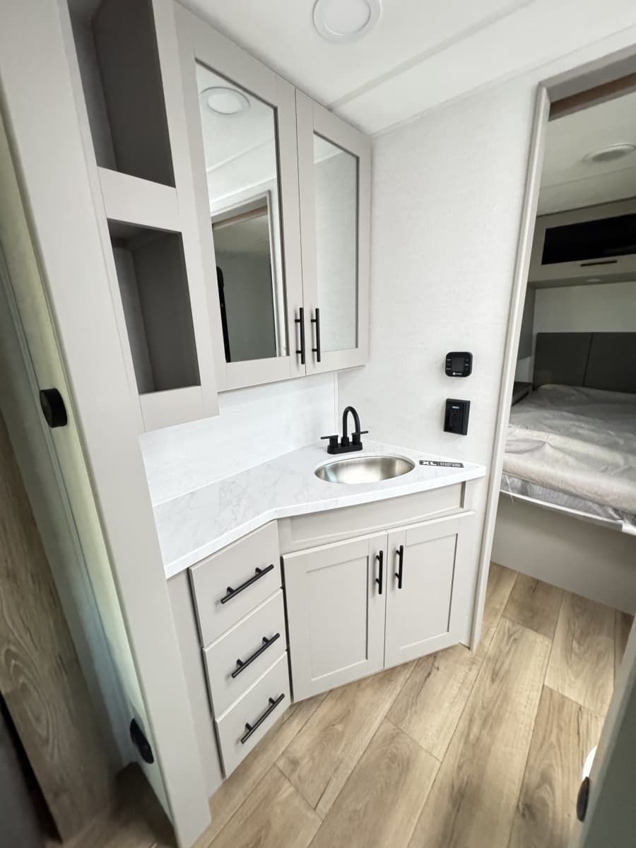 2026 Alliance RV 2026 Alliance RV Delta Ultralite - thumbnail 9