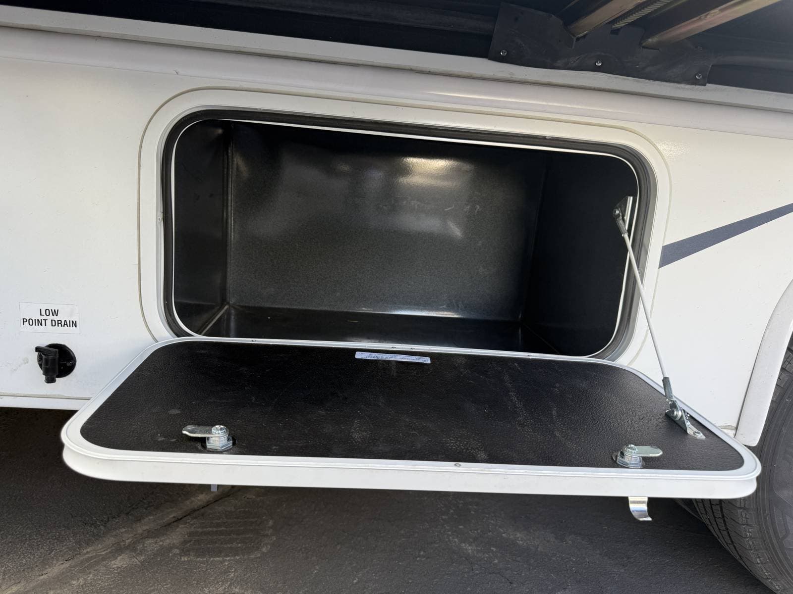 2024 Entegra Coach 2024 Entegra Coach Odyssey - thumbnail 8